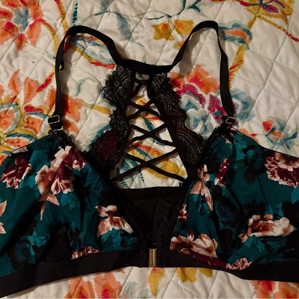 Floral Lace Bralette - Teal and Black